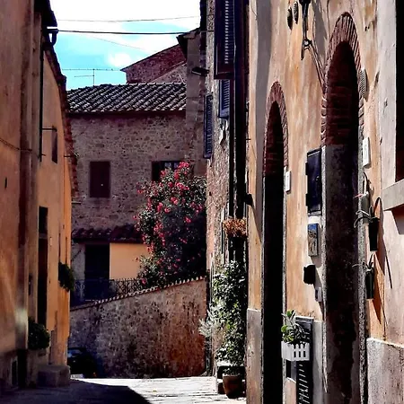 Il Trottapiano Apartment *
